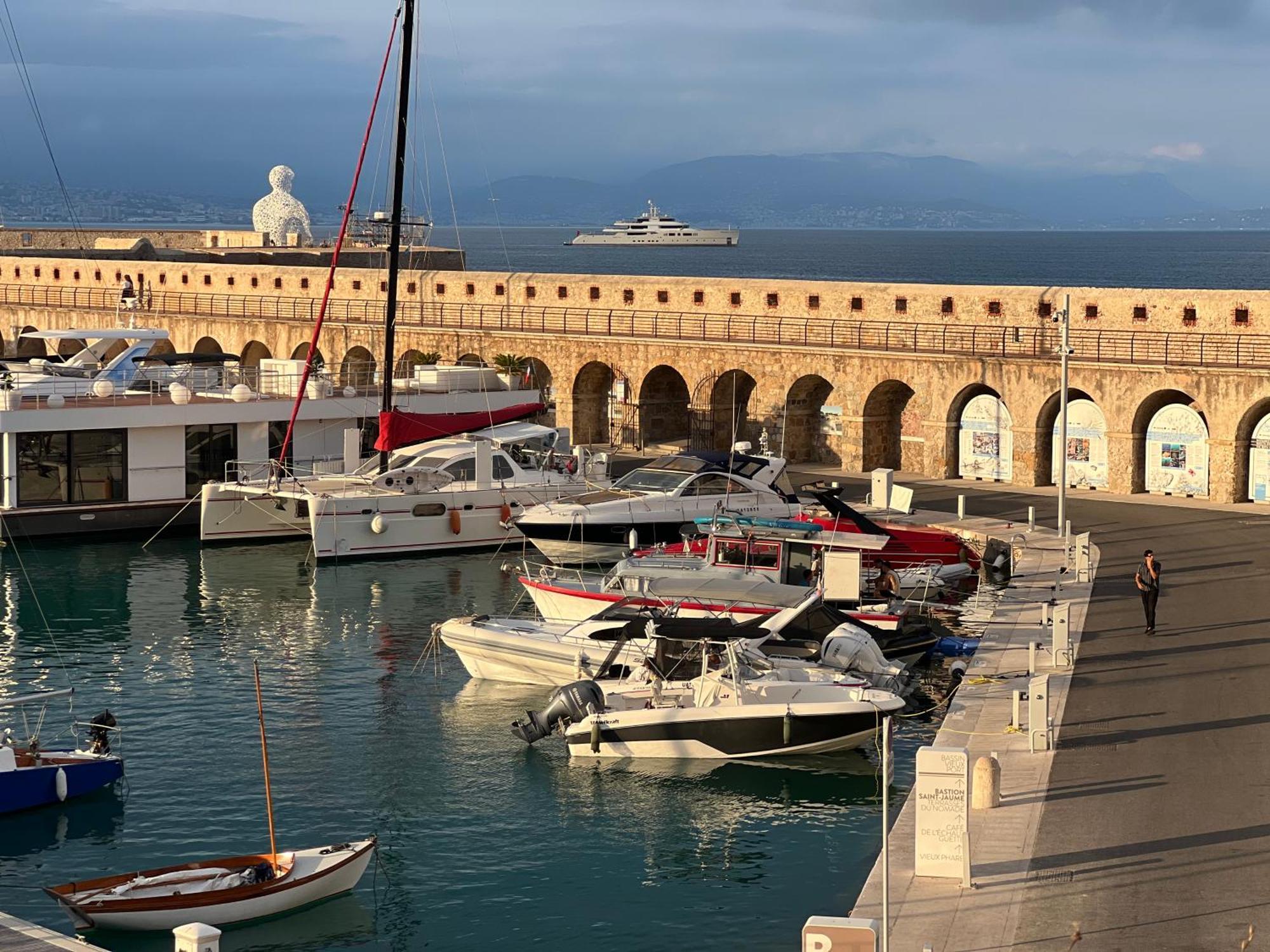 Location Cote D Azur Antibes Exterior foto